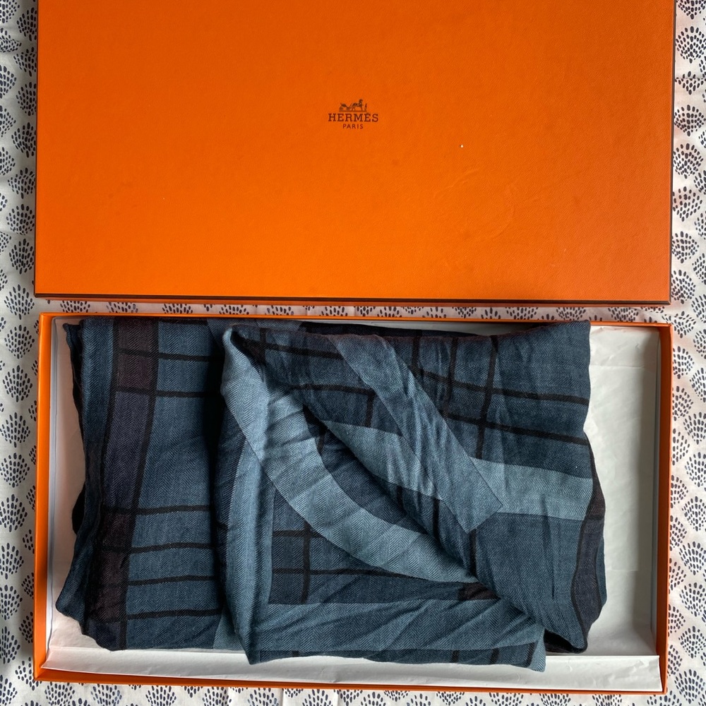 Hermès Paris Men’s Scarf Blue